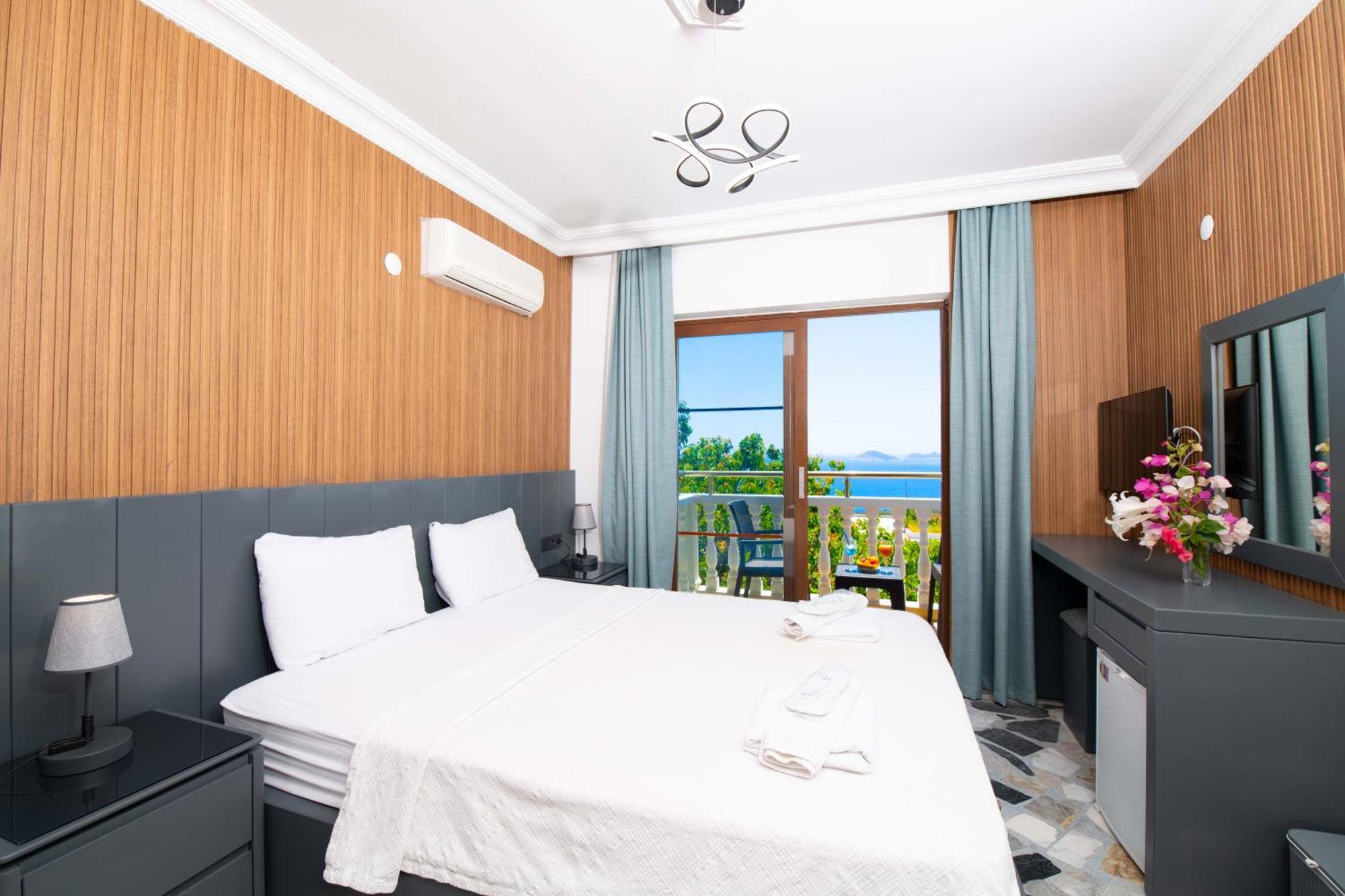Kelebek Hotel Kalkan Eksteriør billede